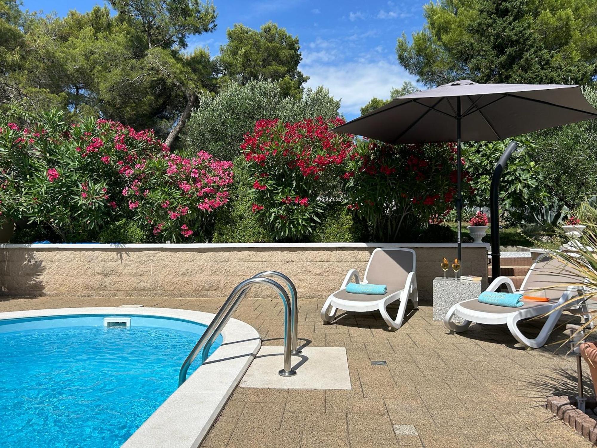 Holiday Home Villa Romantica Sveti Filip i Jakov Exterior foto